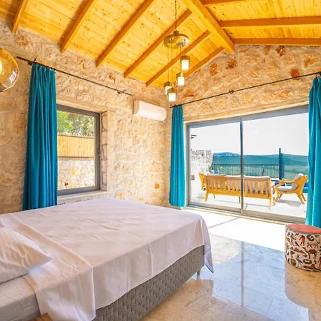Yusuf Hotel Kaş